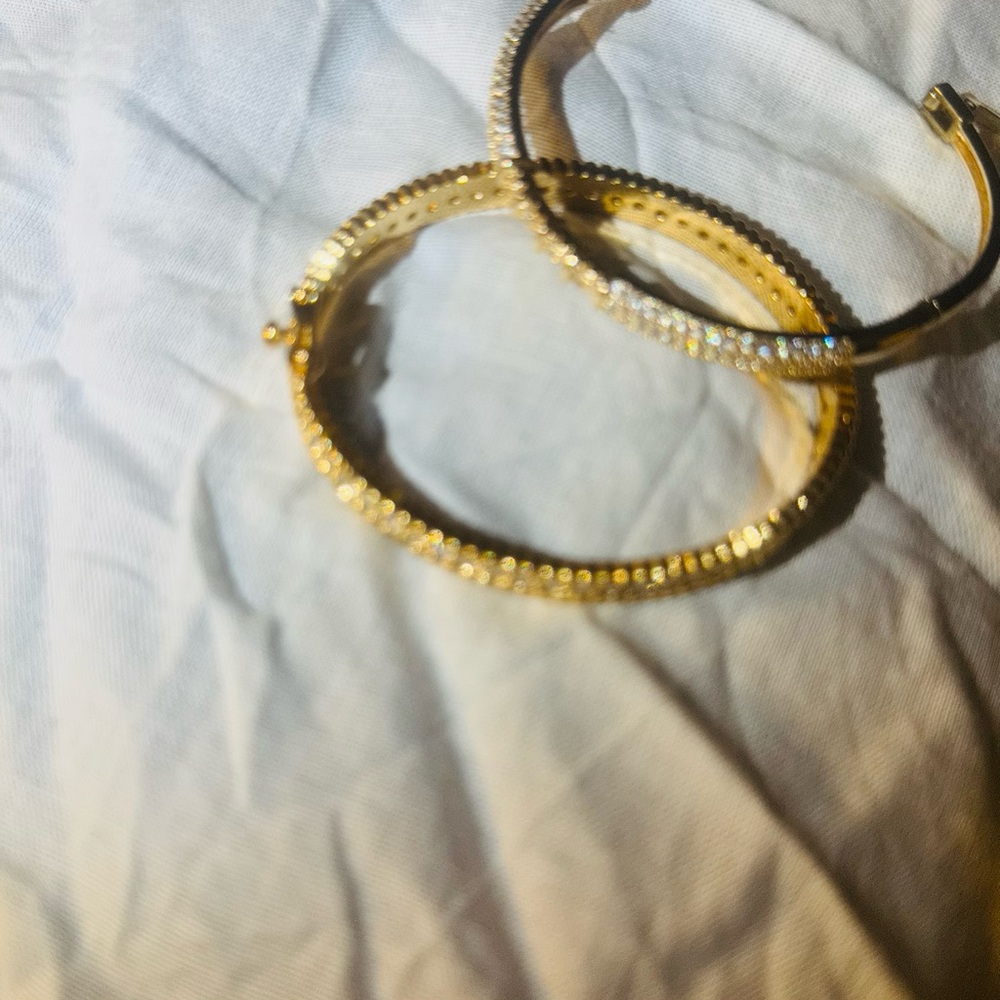 Elegant Gold and Silver Women's Bracelet Set
